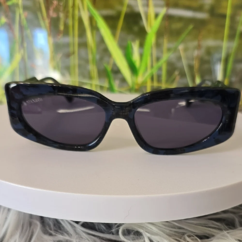 Max & Co Blue Tortoise Rectangular Sunglasses Designer Eyewear